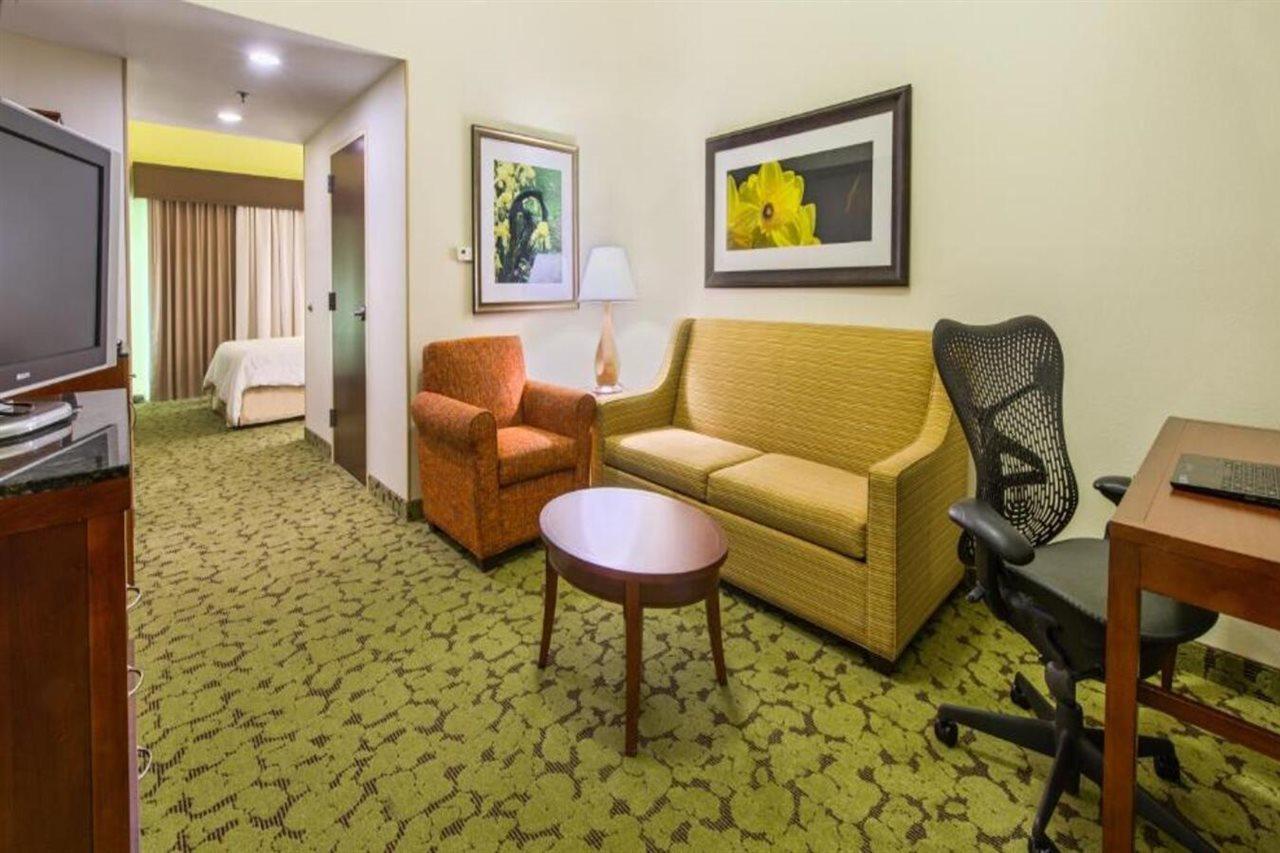 Hilton Garden Inn Macon/Mercer University Kültér fotó