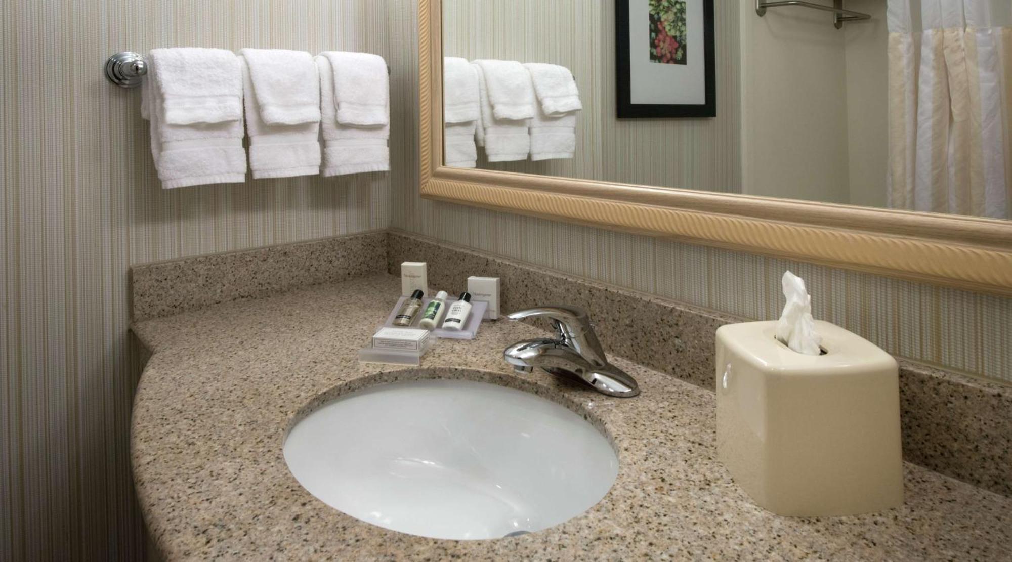 Hilton Garden Inn Macon/Mercer University Kültér fotó